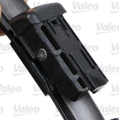 Щетка стеклоочистителя Valeo Silencio X-TRM OE VM494